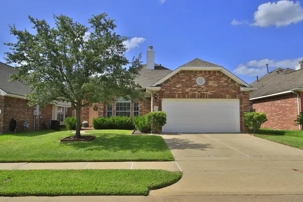 10018 Blissfull Valley Lane, Tomball, TX 77375