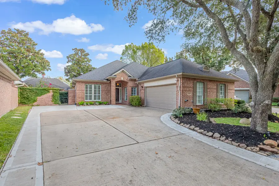 1119 Walden Hill Court, Houston, TX 77077 - Image #2