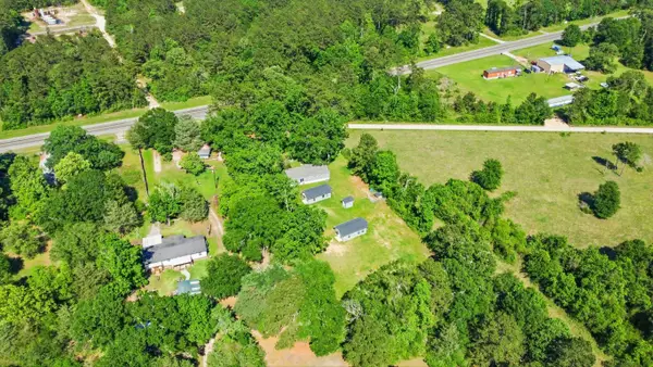 124 Old Hwy 146, Livingston, TX 77351