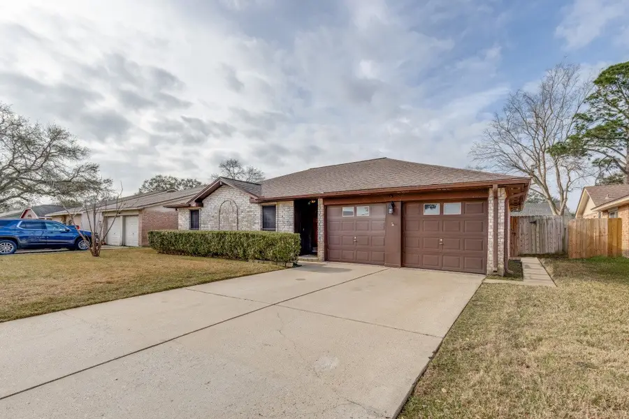 16210 Tibet Road, Friendswood, TX 77546 - #2