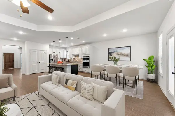 15 Pioneer Canyon Place, The Woodlands, TX 77375