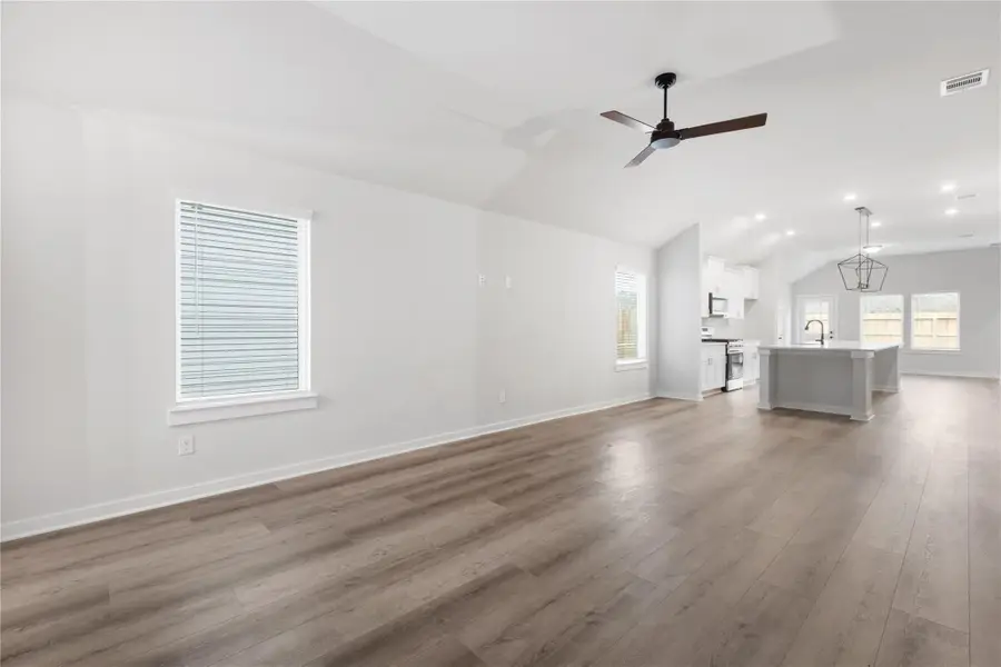 6543 Escondido Dr, Rosharon, TX 77583 - #3