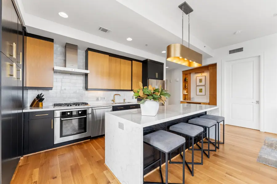 2207 Bancroft Street #1104, Houston, TX 77027 - #3