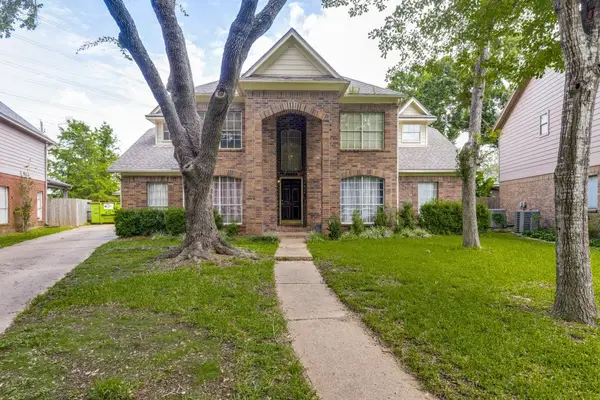 4303 Canadian River Drive, Sugar Land, TX 77478