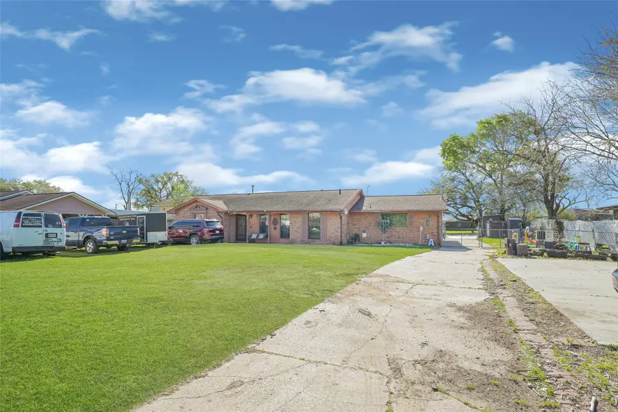 1229 Dove Street, Houston, TX 77015 - #2