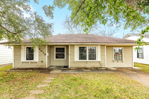 2019 N Avenue H Street N, Freeport, TX 77541