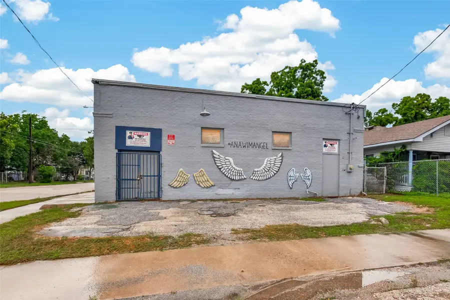 2102 Common Street, Houston, TX 77009 - #2