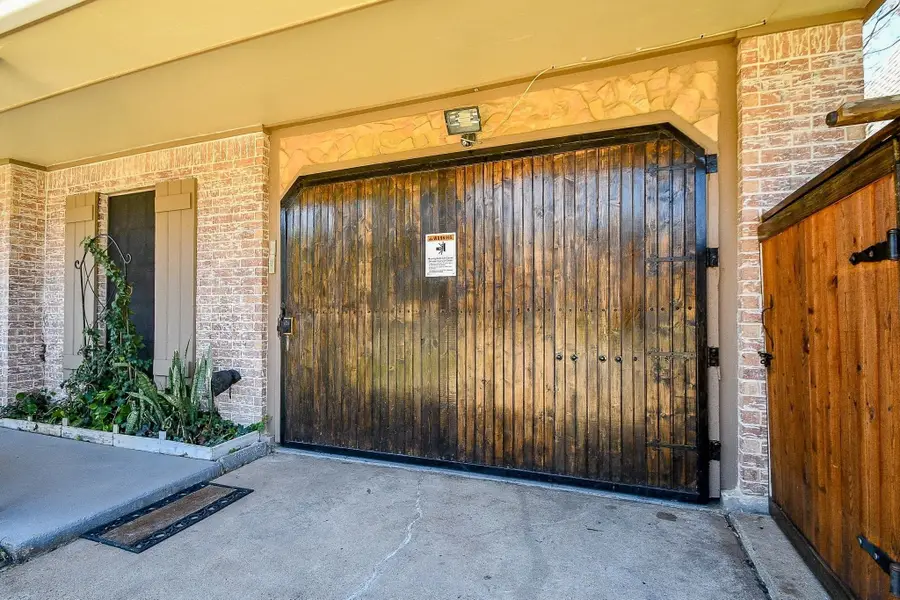 8814 Chelsworth Drive, Houston, TX 77083 - #2