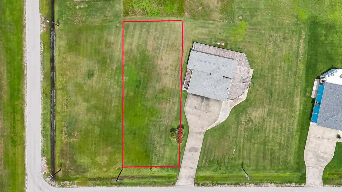 1 Pinata, Crystal Beach, TX 77650 - #1