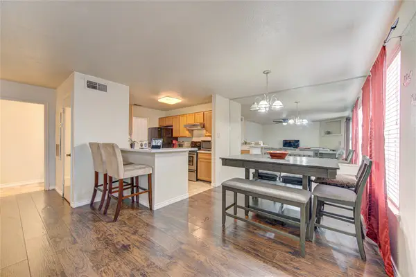 8245 Creekbend Drive, Houston, TX 77071