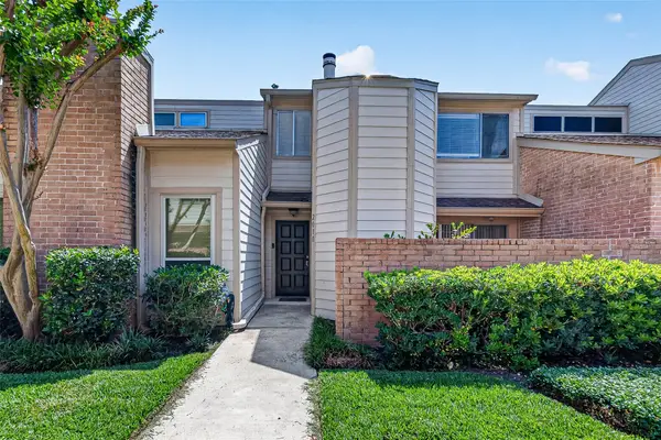 2010 Augusta Drive, Houston, TX 77057