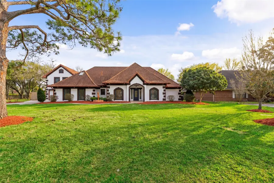 1205 Tall Pines Drive, Friendswood, TX 77546 - #2