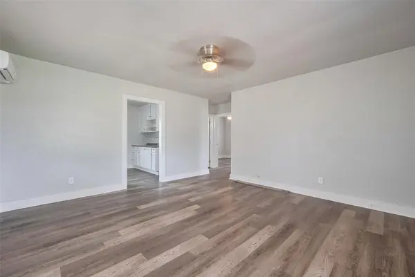 1311 Fred Street, El Campo, TX 77437