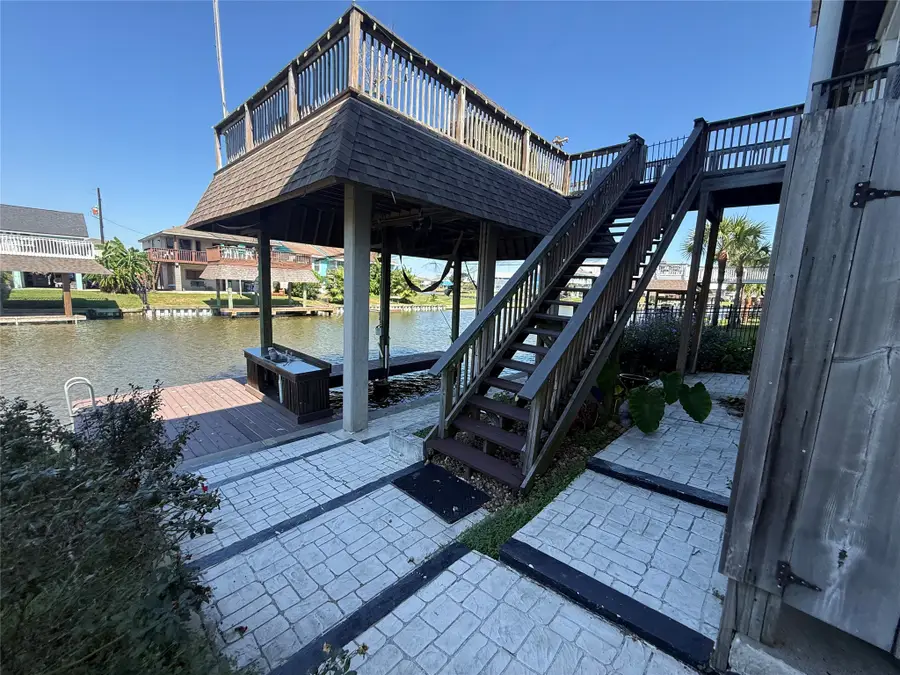 1 S Pintail Street, La Marque, TX 77568 - #2