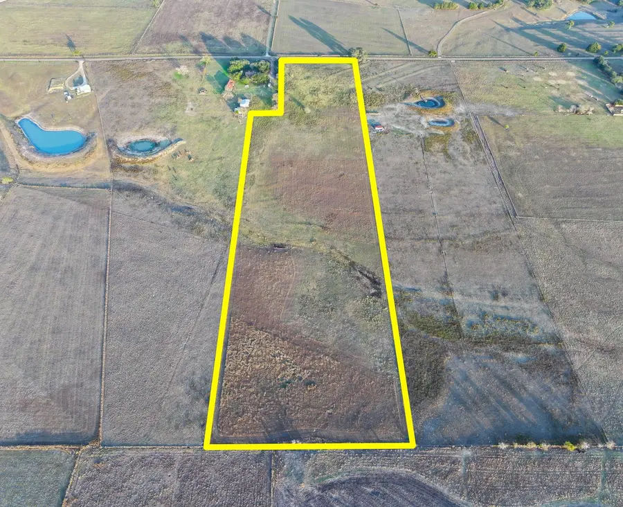 5895 Farek-loth Road, Schulenburg, TX 78956 - Image #3