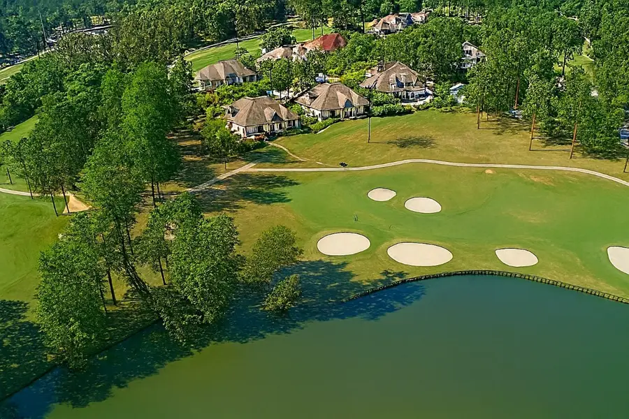 4 Island Green Court, Kingwood, TX 77339 - #2