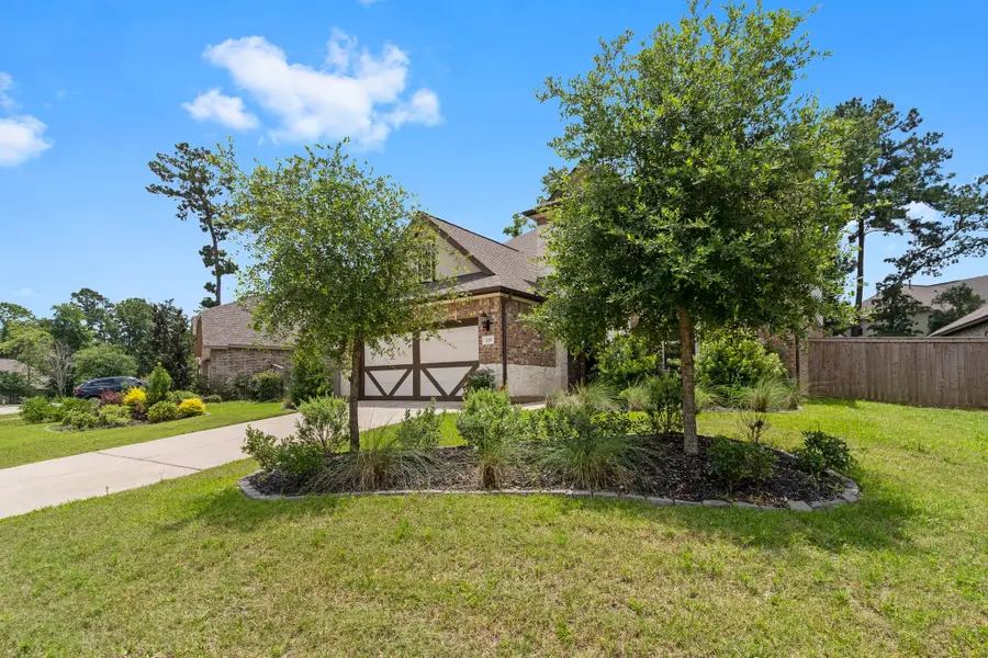 119 Bluebell Woods Way, Willis, TX 77318 - #3
