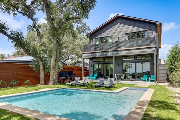 2854 Lakeshore Drive, Canyon Lake, TX 78133