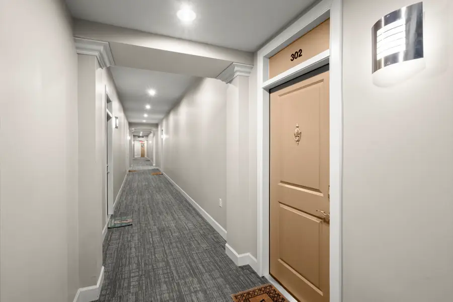 1900 Genesee Street #302, Houston, TX 77006 - #2