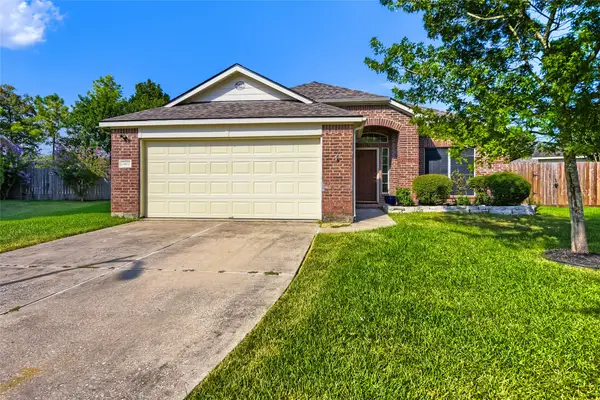 2402 Comal Drive, Deer Park, TX 77536