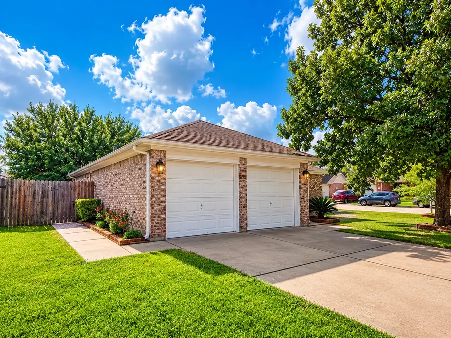 7102 Pheasant Grove Drive, Cypress, TX 77433 - #2