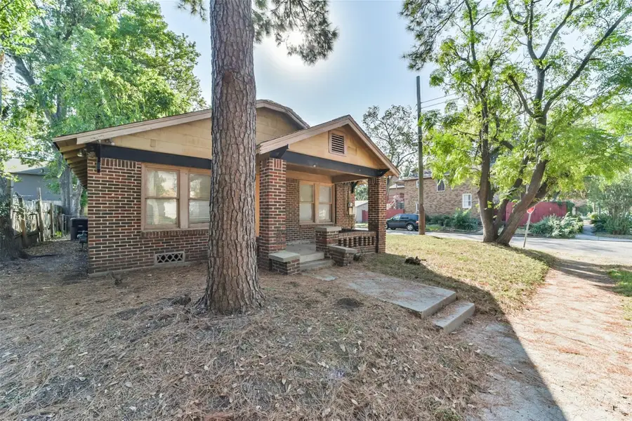 1647 Park Street, Houston, TX 77019 - #2