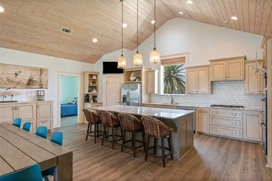 2585 Tide Drive, Crystal Beach, TX 77650 - #2