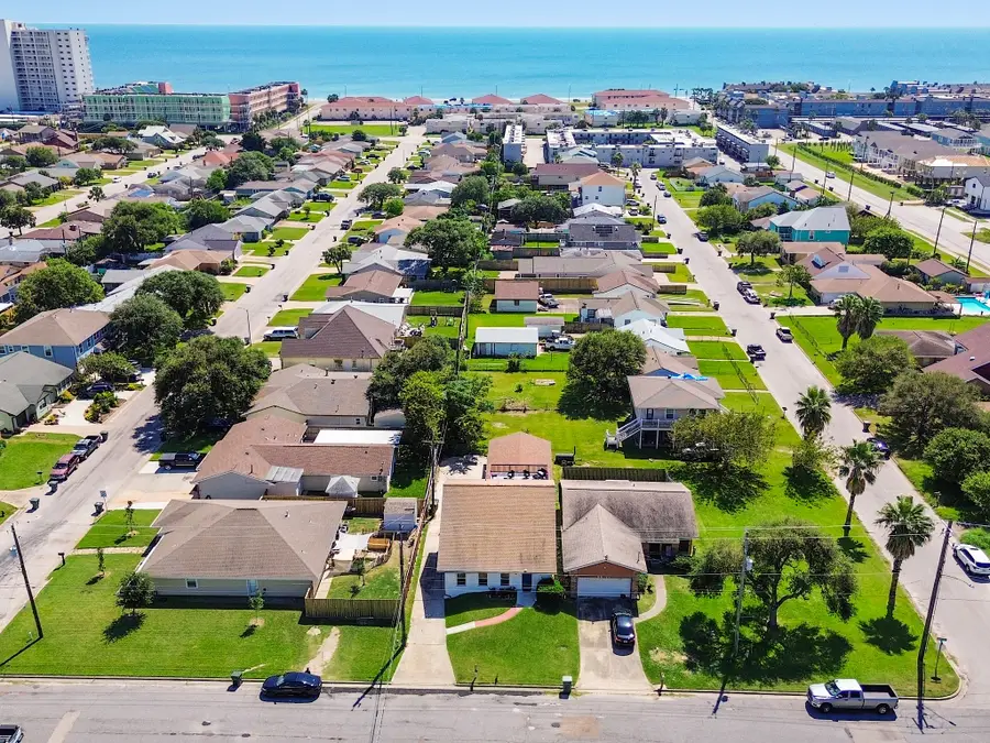 8007 Beluche Drive, Galveston, TX 77551 - #2