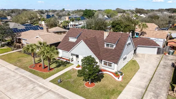 34 W Dansby Drive, Galveston, TX 77551