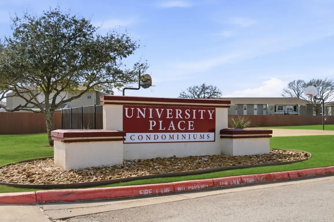 517 Southwest Parkway #204, College Station, TX 77840 - #1