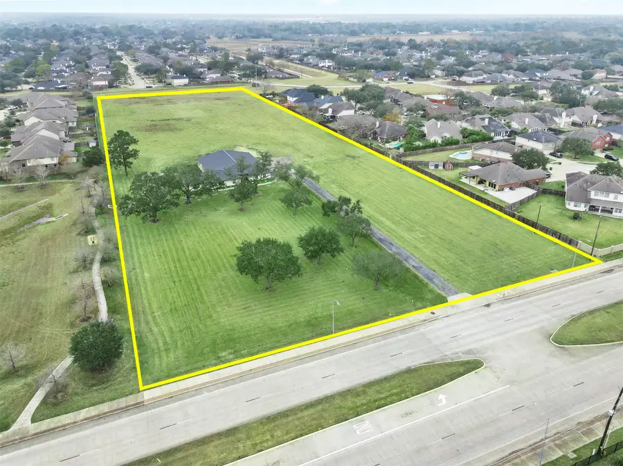 4002 Dixie Farm Road, Pearland, TX 77581 - #2