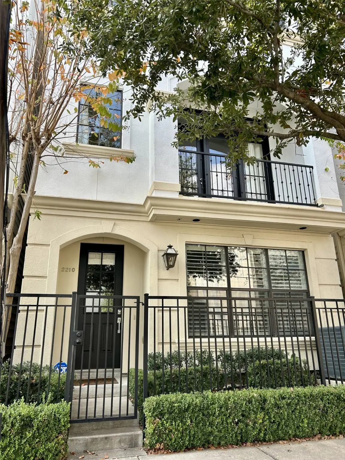 2210 Converse Street, Houston, TX 77006 - Image #1