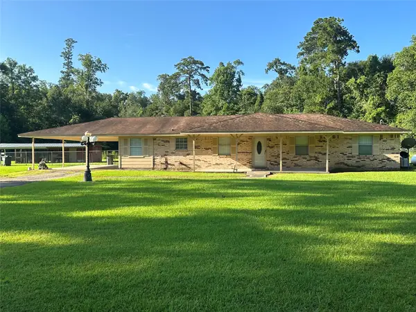 13379 Fm 770, Saratoga, TX 77585