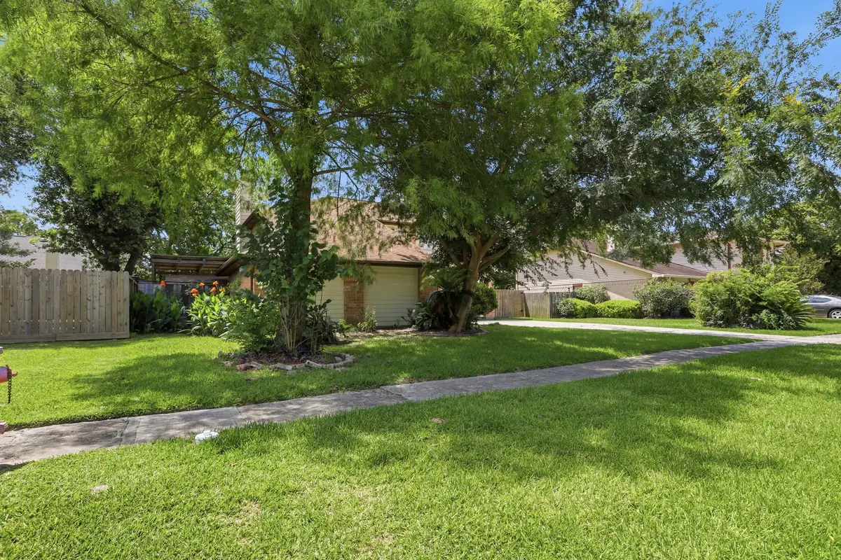 2315 Hampton Road, League City, TX 77573 - #1