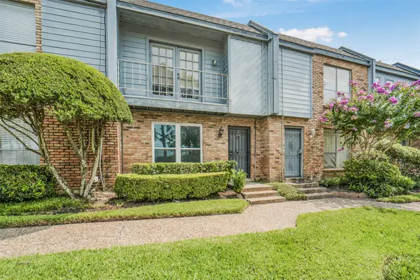 6202 Skyline Drive #10, Houston, TX 77057