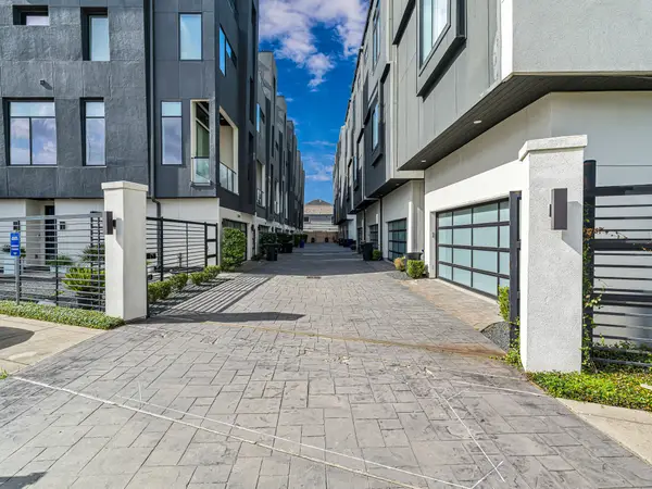 1520 Malone Street, Houston, TX 77007