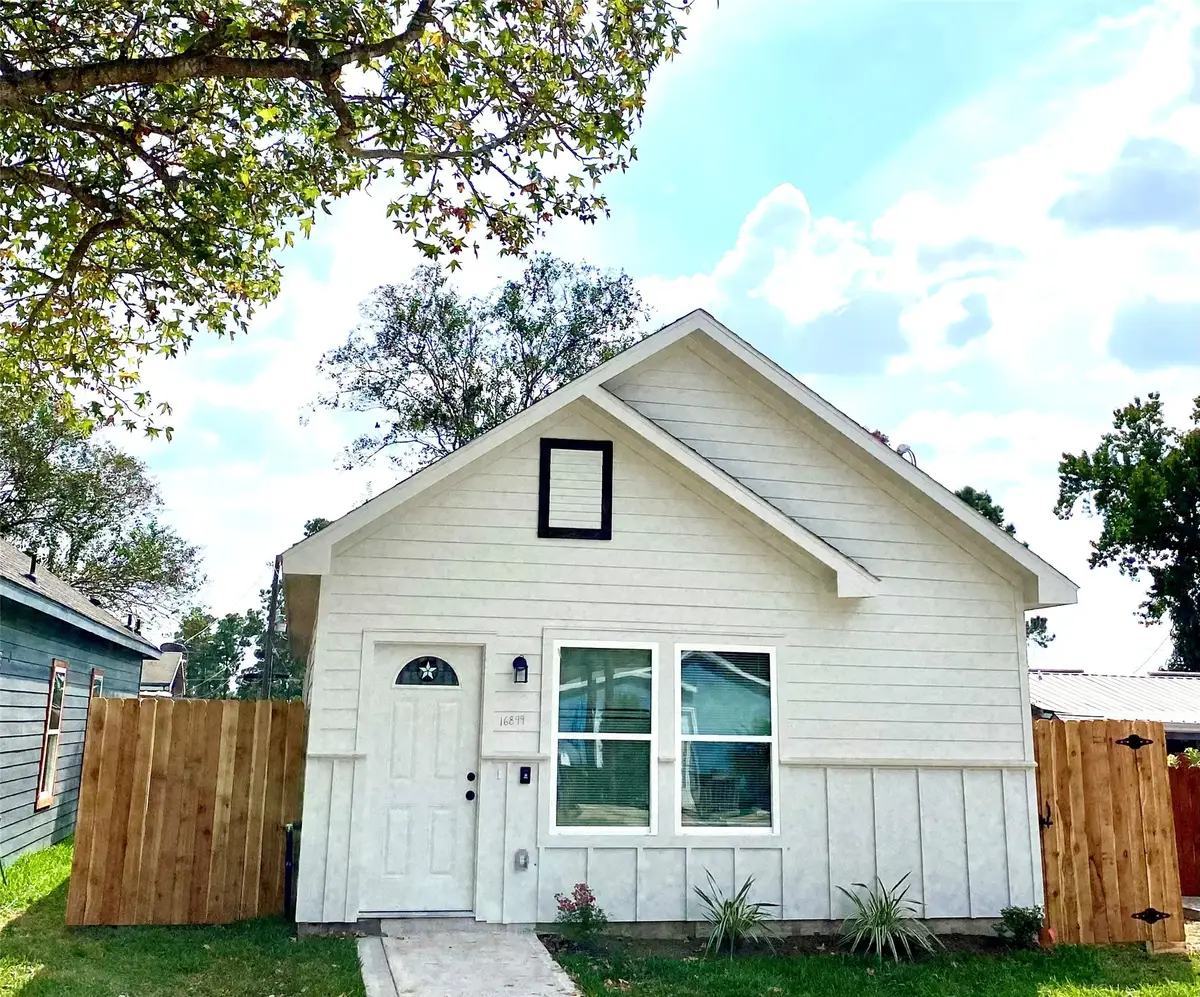 16702 E Forrestal, Montgomery, TX 77316 - #1