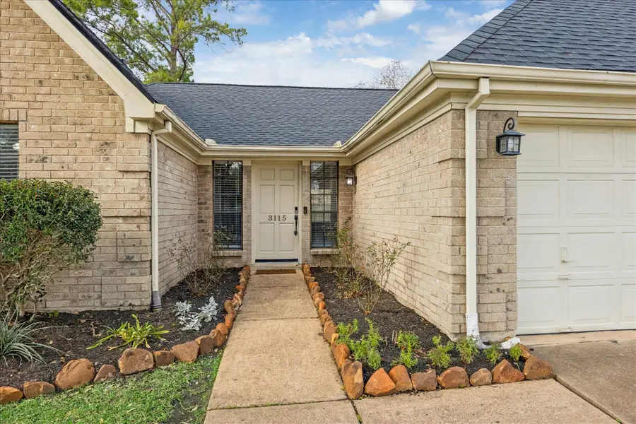 3115 Southdown Drive, Pearland, TX 77584 - #3