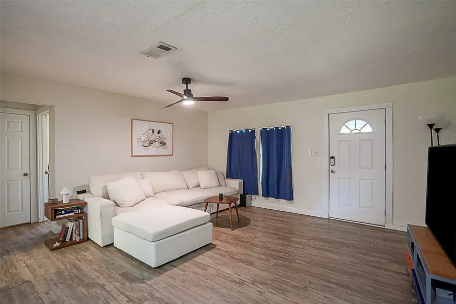 3817 Stuart Avenue, Groves, TX 77619 - #2