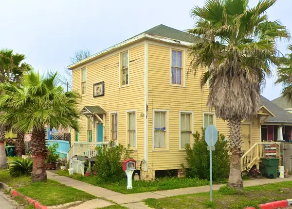 1426 17th Street, Galveston, TX 77550