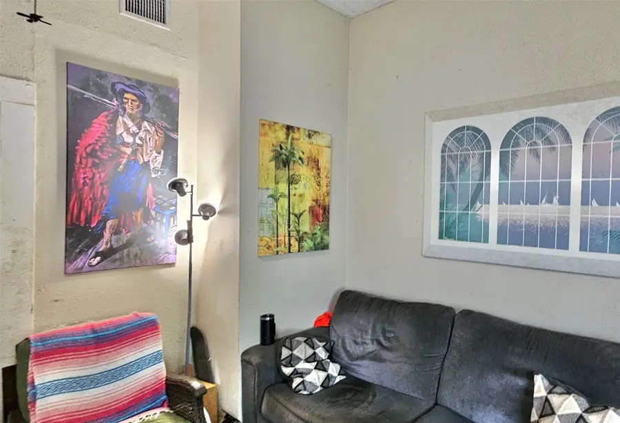 1426 17th Street, Galveston, TX 77550 - #2