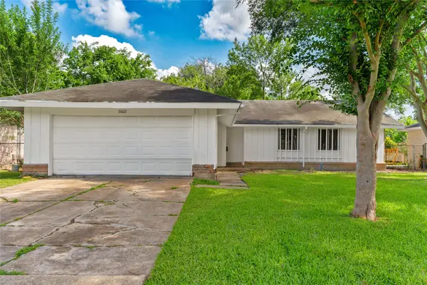 11622 Sela Ln, Houston, TX 77072