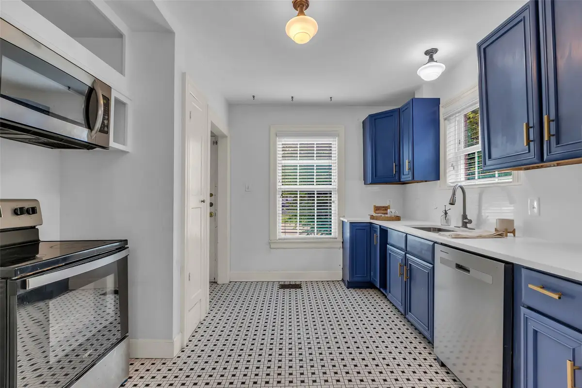 2302 Blodgett Street #1-4, Houston, TX 77004 - Image #1