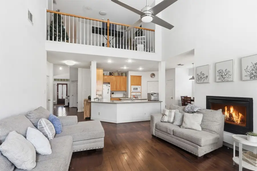 187 Bristol Bend Circle, The Woodlands, TX 77382 - #2