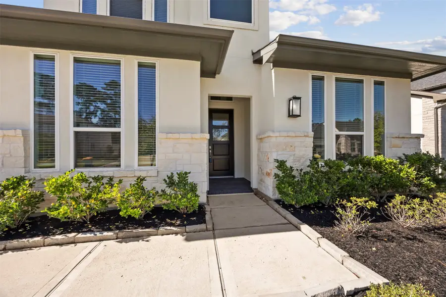 23 Perennial Canyon Drive, Tomball, TX 77375 - Image #3
