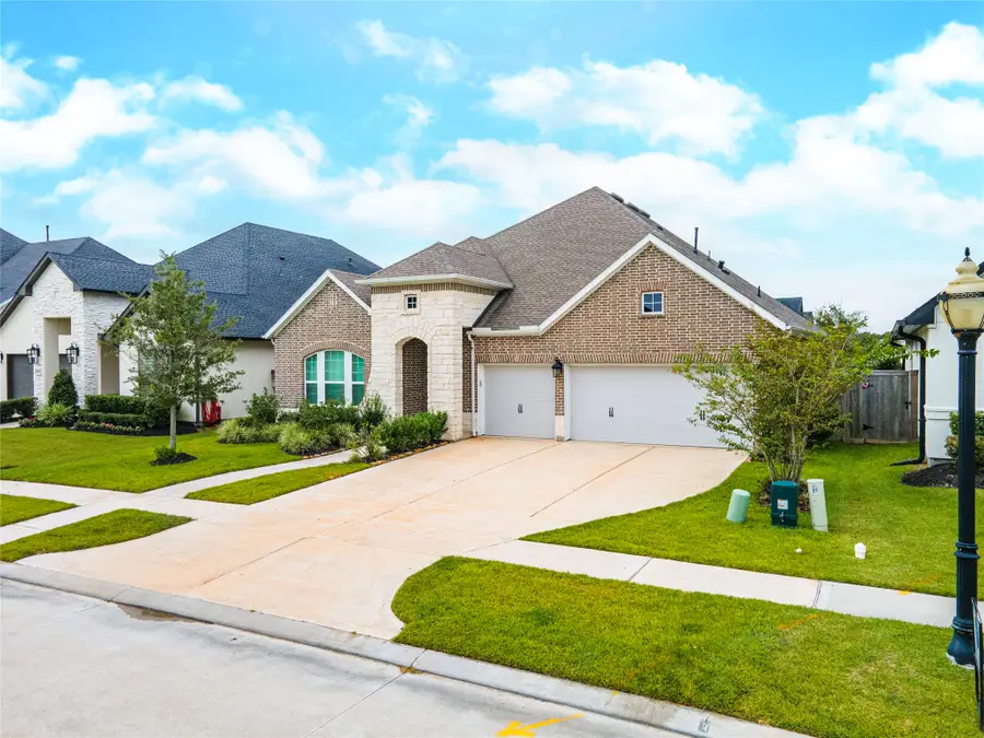 1912 Silver Point Court, Friendswood, TX 77546 - #3