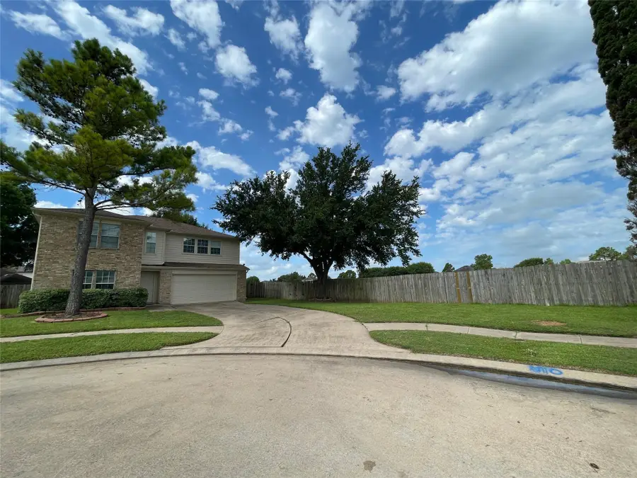 3220 Maryfield Lane, Pearland, TX 77581 - Image #2