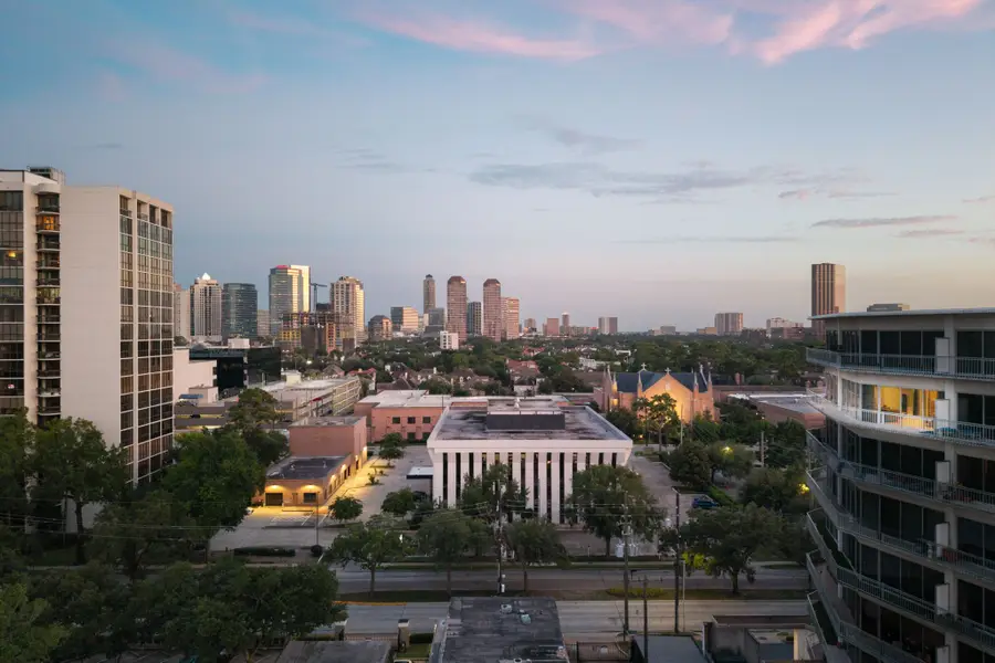 5050 Woodway Drive #8N, Houston, TX 77056 - #3