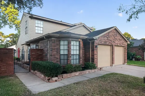 7760 High Village Drive, Houston, TX 77095