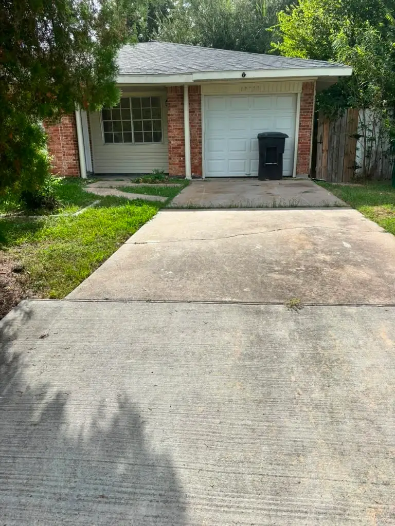 10922 Lockgate Lane, Houston, TX 77048 - #1